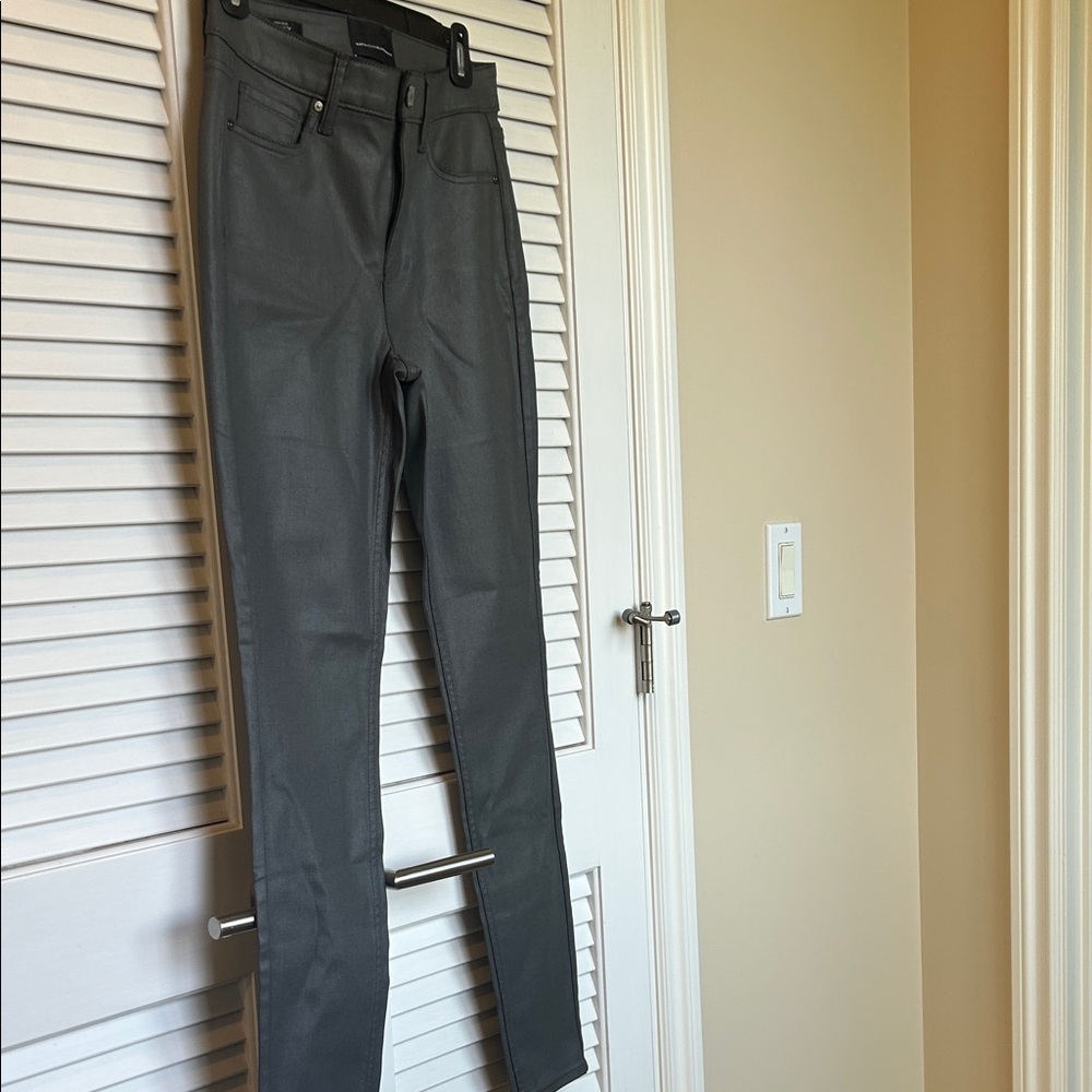 White House Black Market Moonwalk Gray Skinny Jeans